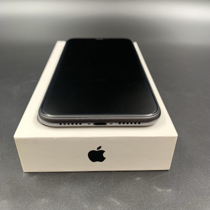 iPhone 11 64GB Black - Image 6