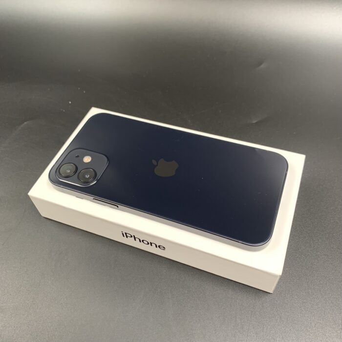 iPhone 12 64GB Black - Image 3