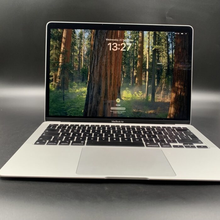 Macbook Air M1 13-inch 256GB Silver - Image 6
