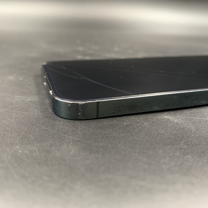 iPhone 12 Pro 128GB Blue (Cracked Screen) - Image 2
