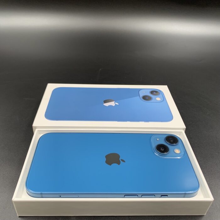 iPhone 13 256GB Blue - Image 2