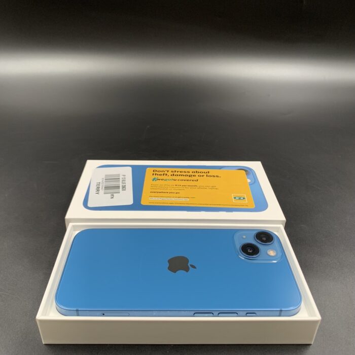 iPhone 13 256GB Blue - Image 8