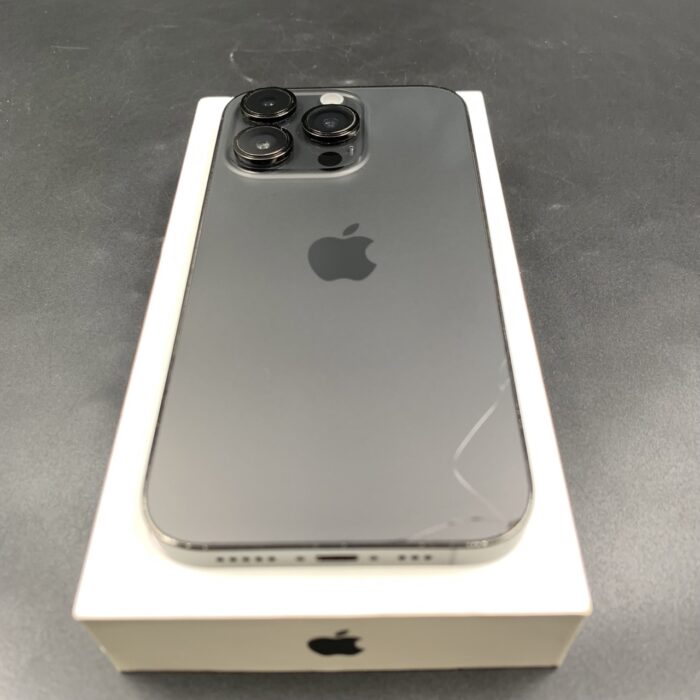 iPhone 14 Pro 128GB Space Black (Cracked Back) - Image 10