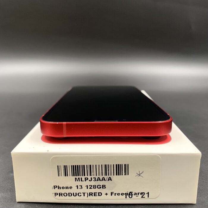 iPhone 13 128GB Red - Image 4
