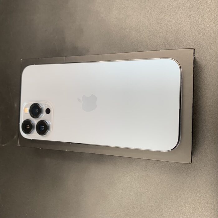 iPhone 13 Pro Max 256GB Sierra Blue - Image 7