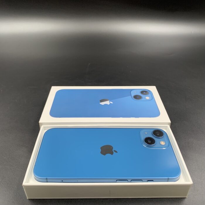 iPhone 13 256GB Blue - Image 2