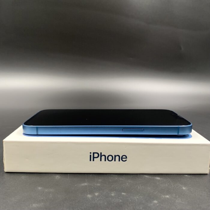 iPhone 13 256GB Blue - Image 3