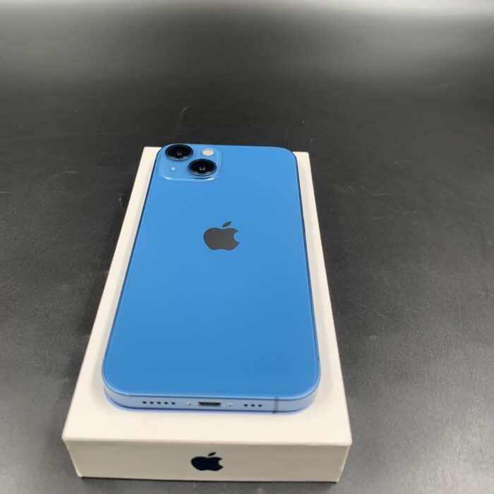 iPhone 13 256GB Blue - Image 7