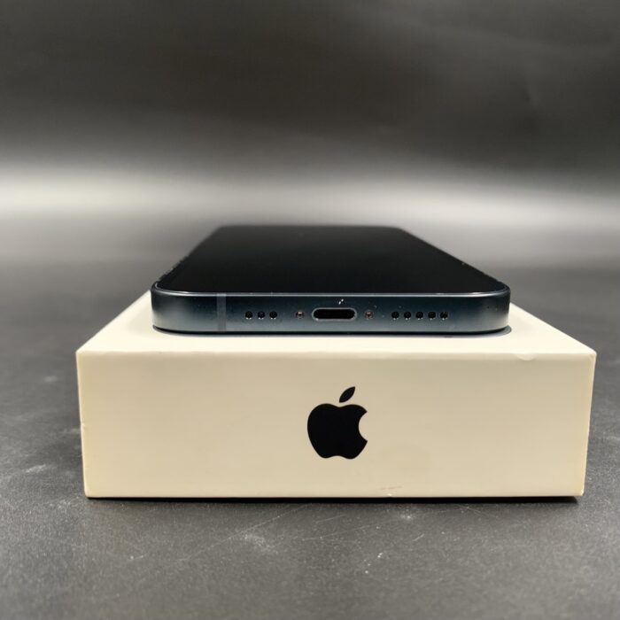 iPhone 13 256GB Black - Image 6