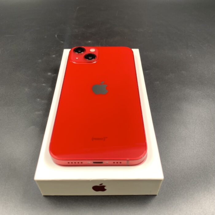 iPhone 13 128GB Product Red - Image 10