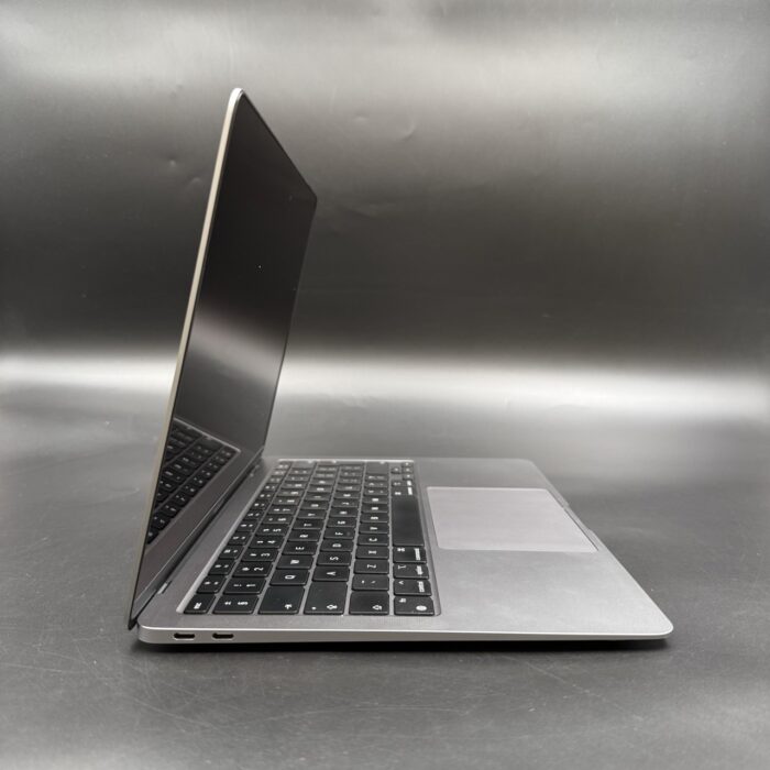 Macbook Air M1 256GB Space Grey - Image 3