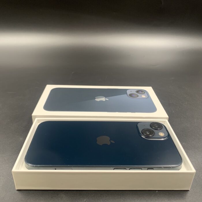 iPhone 13 128GB Midnight - Image 2