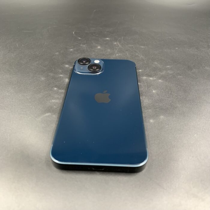 iPhone 13 128GB Blue - Image 6