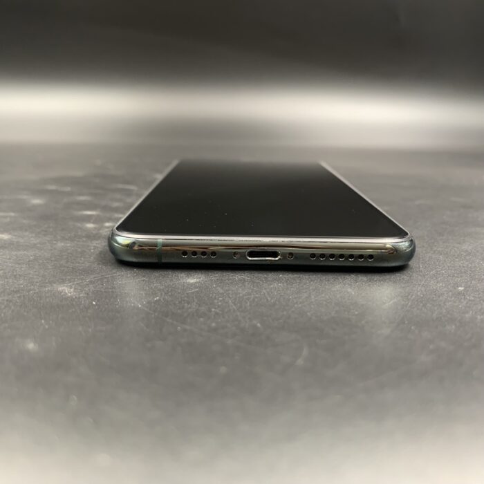 iPhone 11 Pro Max 64GB Midnight Green - Image 5