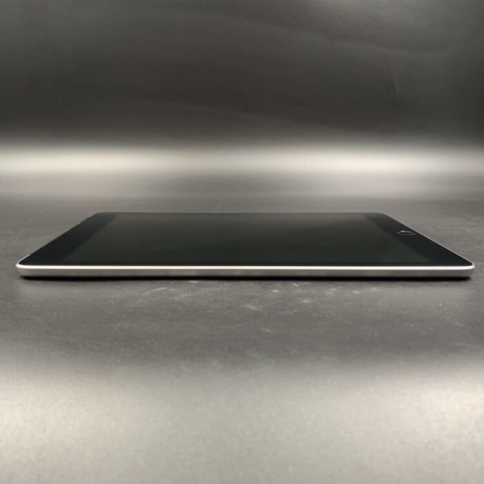 iPad (6th Generation) 128GB Wifi + Cellular Space Grey - Image 4