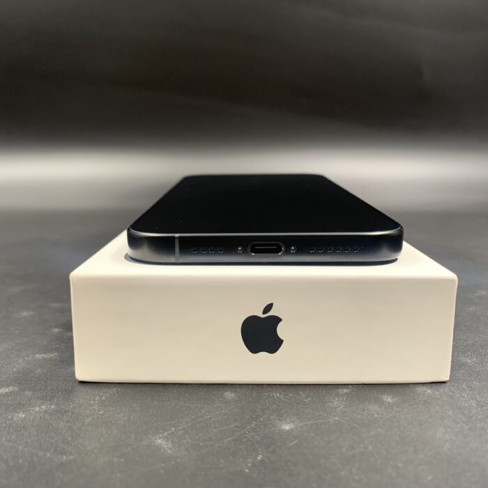 iPhone 16 Pro Max 256GB Black Titanium - Image 6