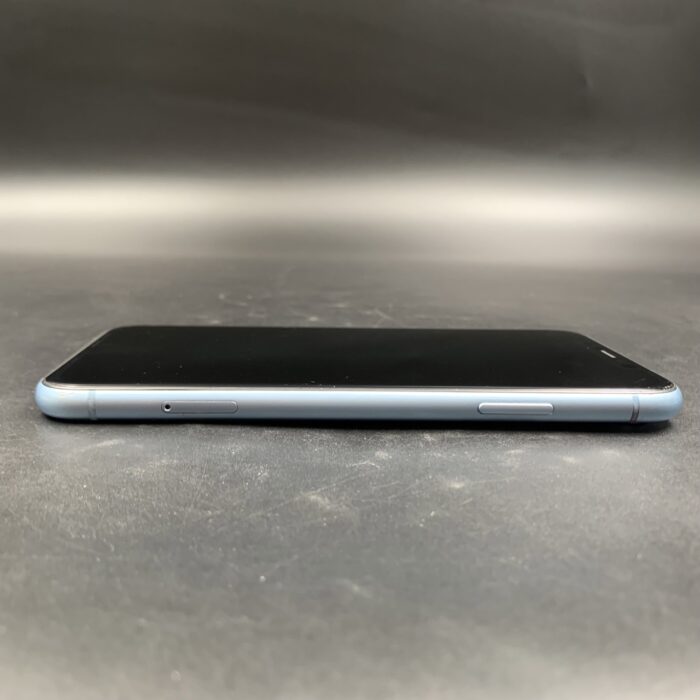 iPhone XR 64GB Blue - Image 2