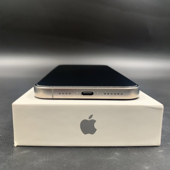 iPhone 16 Pro Max 256GB Natural Titanium - Image 6