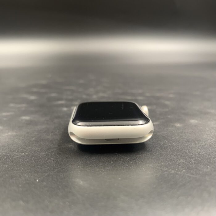 Apple watch Series 5 40MM Silver - Image 5