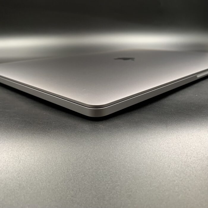 Macbook Pro 16" 2019 | 2.3GHz Core i9 | 32GB Ram | 1TB SSD | Space Grey - Image 2