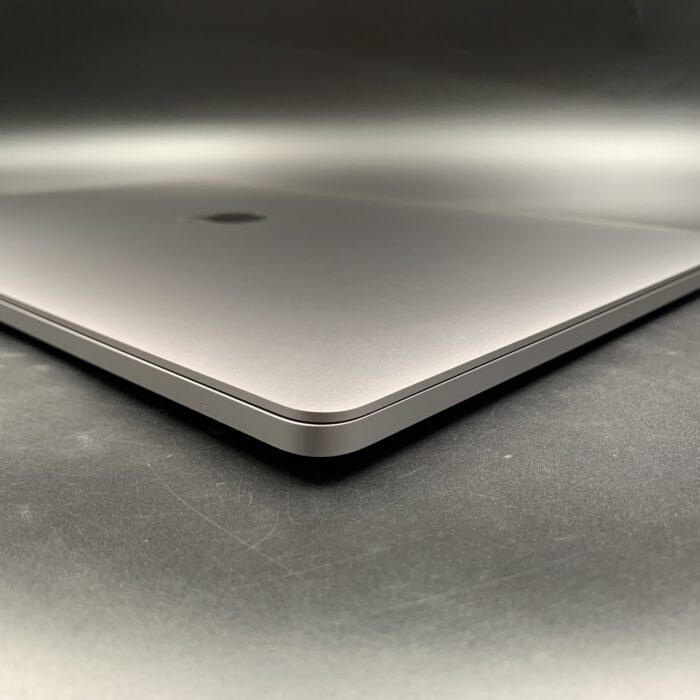 Macbook Pro 16" 2019 | 2.3GHz Core i9 | 32GB Ram | 1TB SSD | Space Grey - Image 3