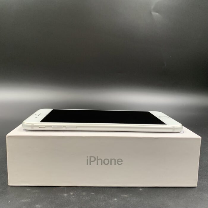 iPhone 8 Plus 256GB Silver - Image 4