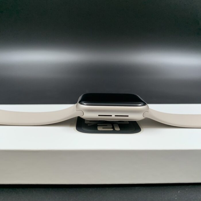 Apple Watch SE 2 40MM Starlight - Image 4