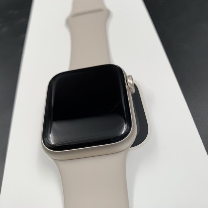 Apple Watch SE 2 40MM Starlight - Image 6