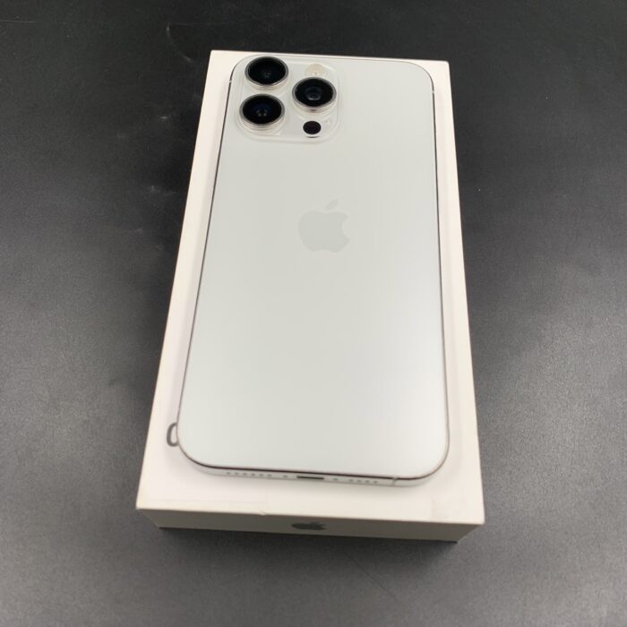 iPhone 15 Pro Max 512GB White Titanium - Image 10