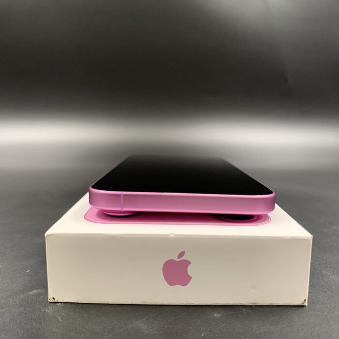 iPhone 16 Plus 256GB Pink - Image 4