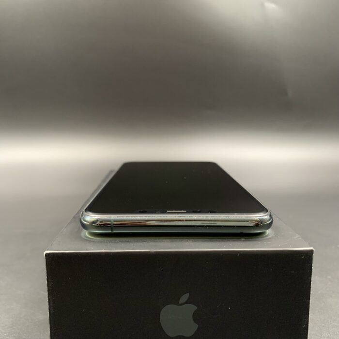 iPhone 11 Pro Max 256GB Midnight Green - Image 3