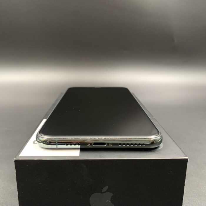 iPhone 11 Pro Max 256GB Midnight Green - Image 5