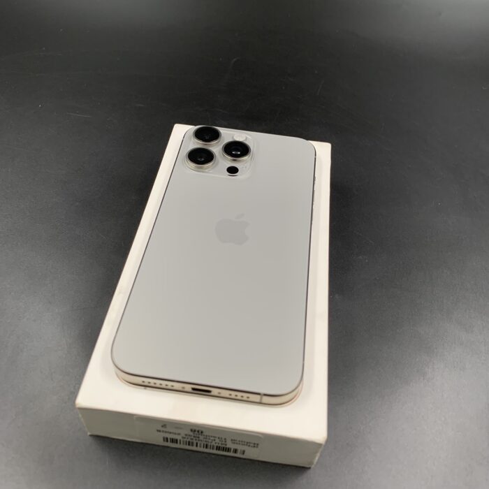 iPhone 15 Pro Max 256GB Natural Titanium - Image 7