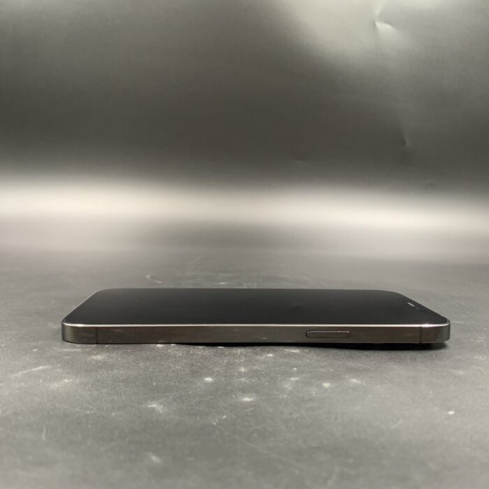 iPhone 12 Pro Max 256GB Graphite - Image 2