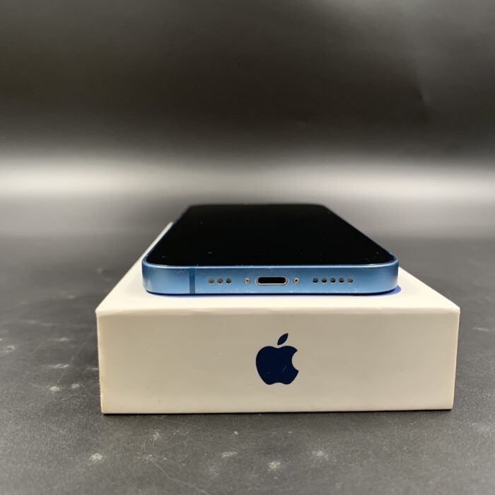 iPhone 13 128GB Blue - Image 6