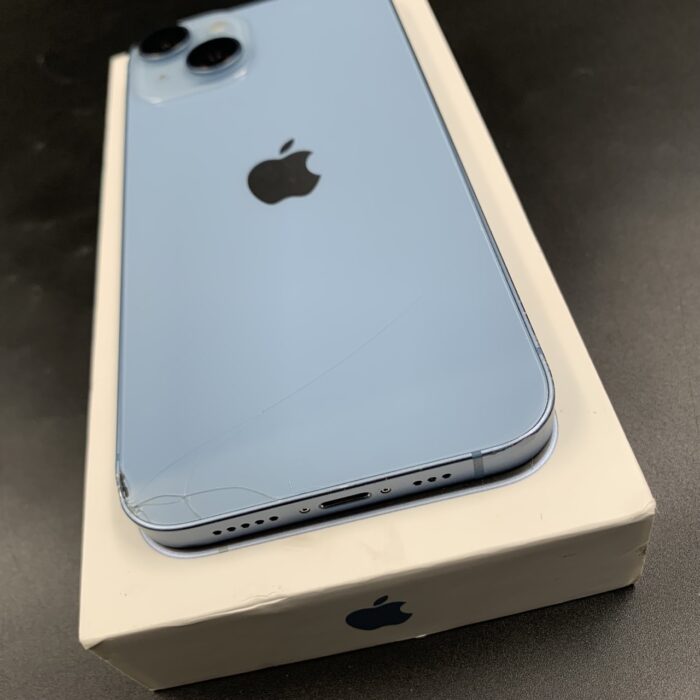 iPhone 14 128GB Blue (Cracked Back) - Image 9