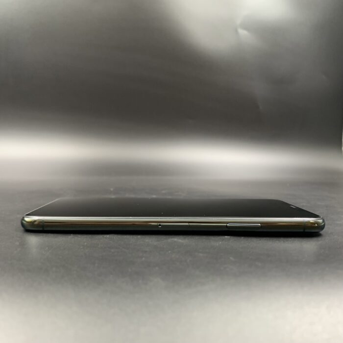 iPhone 11 Pro Max 64GB Midnight Green - Image 2