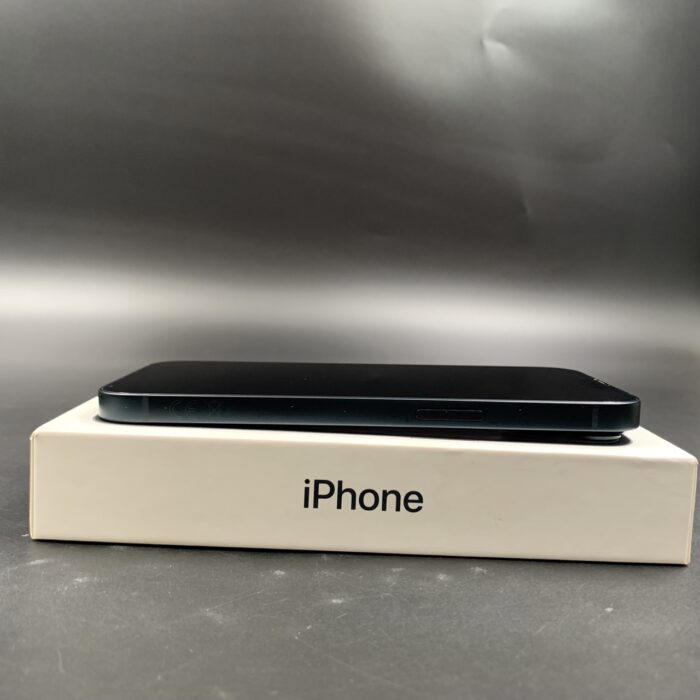 iPhone 14 128GB Midnight - Image 3