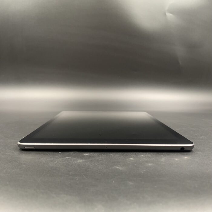 iPad 8th Gen 128GB Wifi Space Grey - Image 3