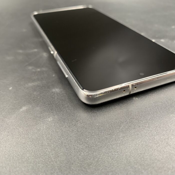 Samsung Galaxy S21 5G Duos 256GB - Phantom White - Image 3