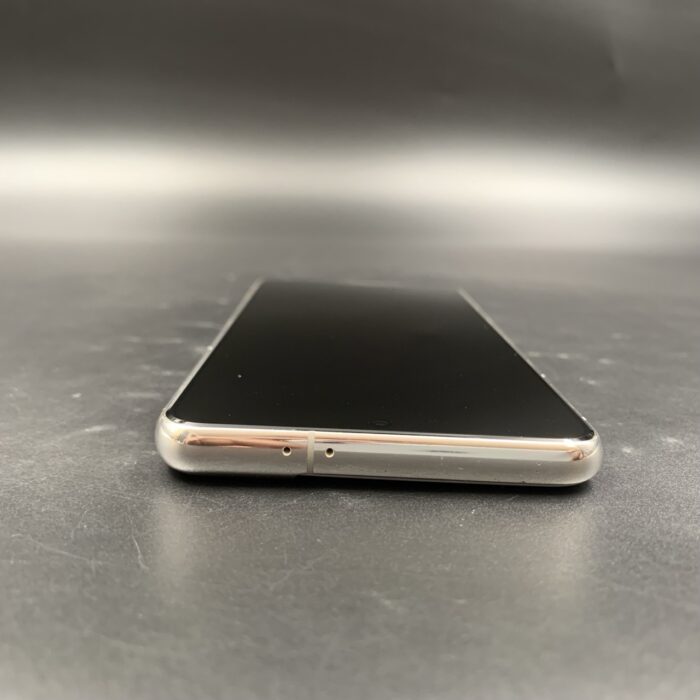 Samsung Galaxy S21 5G Duos 256GB - Phantom White (Line on the Display) - Image 4