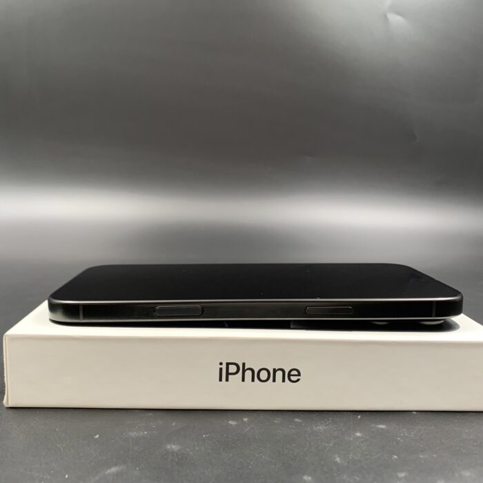 iPhone 16 Pro Max 256GB Black Titanium - Image 3