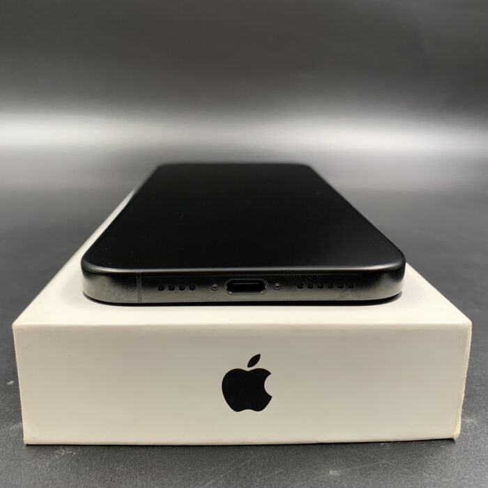 iPhone 16 Pro Max 256GB Black Titanium - Image 6