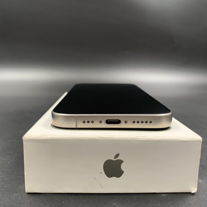 iPhone 15 Pro 256GB Natural Titanium - Image 6