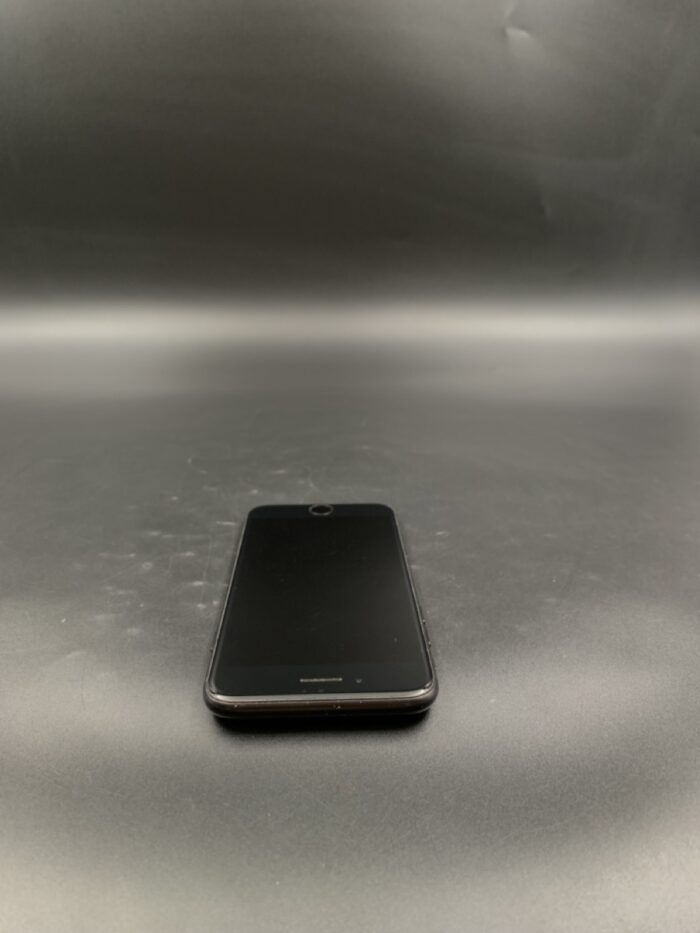 iPhone 7 32GB Black - Image 3
