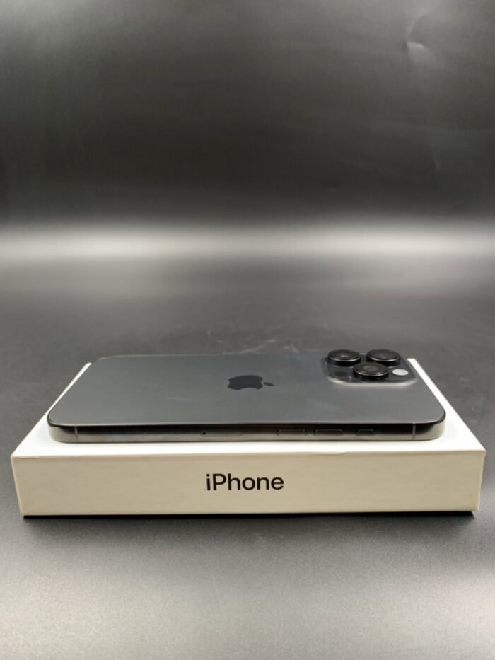 iPhone 16 Pro Max 256GB Black Titanium - Image 5