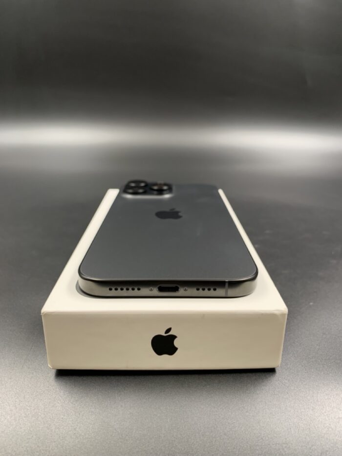 iPhone 16 Pro Max 256GB Black Titanium - Image 6