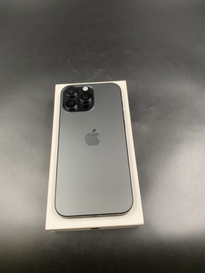 iPhone 16 Pro Max 256GB Black Titanium - Image 7
