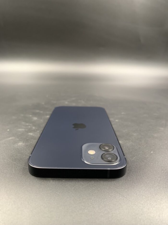 iPhone 12 64GB Black - Image 3