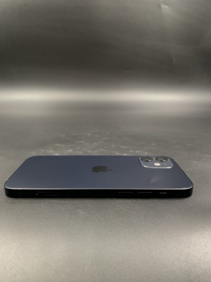 iPhone 12 64GB Black - Image 4